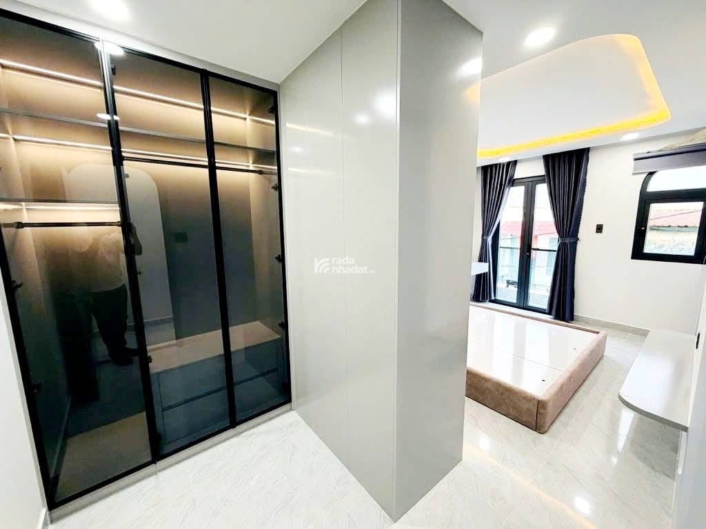 Bán nhà cực đẹp!! Hẻm 1/ Nhật Tảo, Phường 8, Quận 10. DT 60m2 hẻm xe hơi, sổ hồng riêng