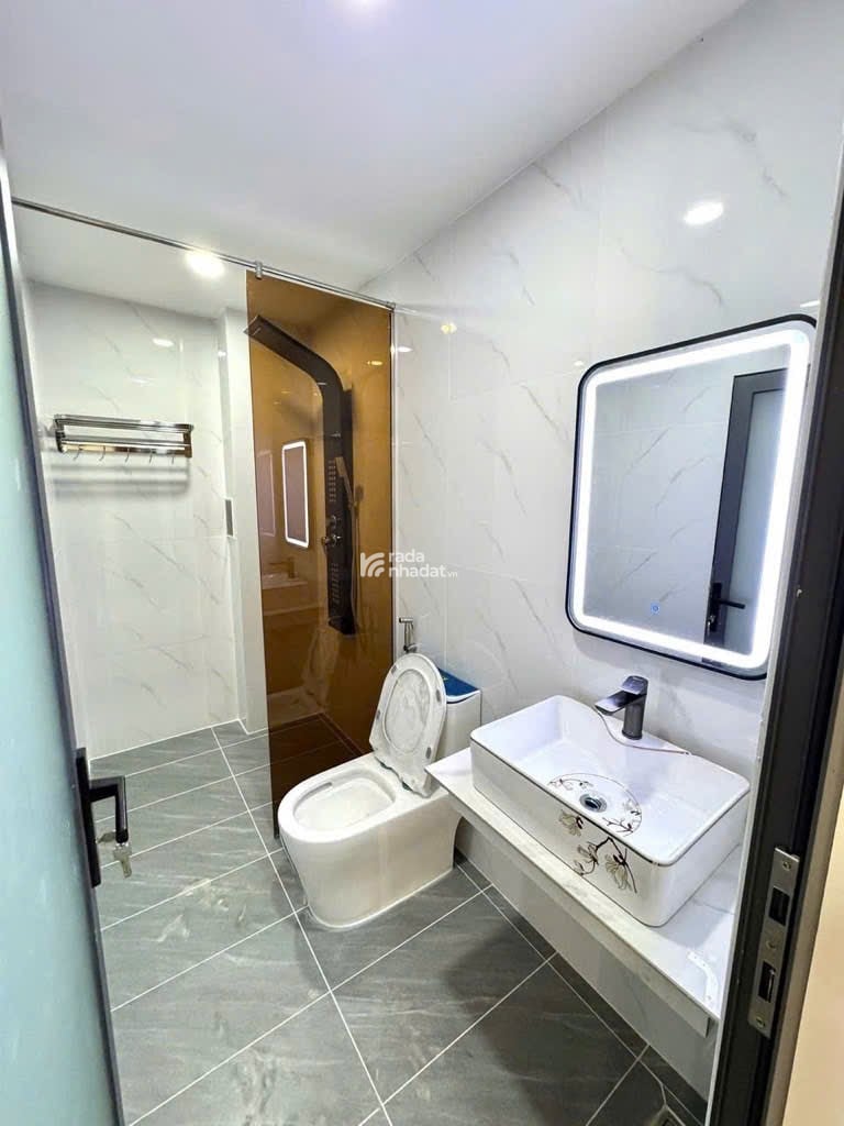 BIỆT THỰ VƯỜN MINI VƯỜN LÀI - 180M2 -  CÓ GARA OTO -  GẦN GÒ VẤP 