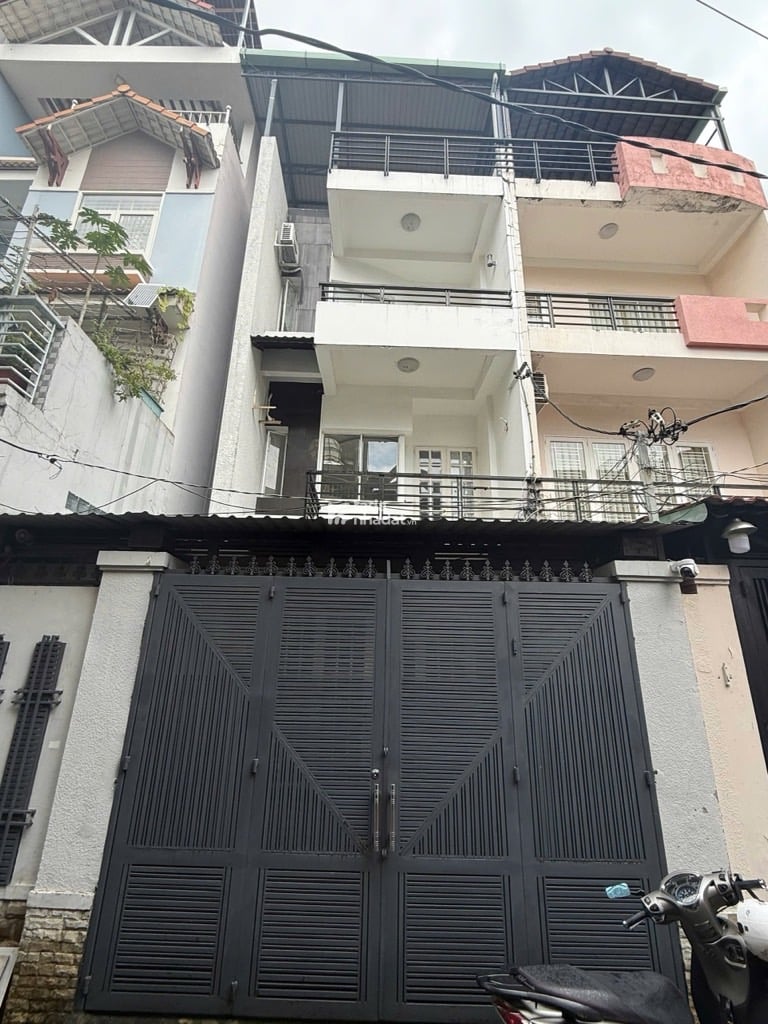 NHÀ VIP NGAY CHỢ PHẠM VĂN HAI, TÂN BÌNH, 95M2 CÓ KC TIỆN CẢI TẠO MỚI. GIẢM 750TR CHỈ 14.5T TL 