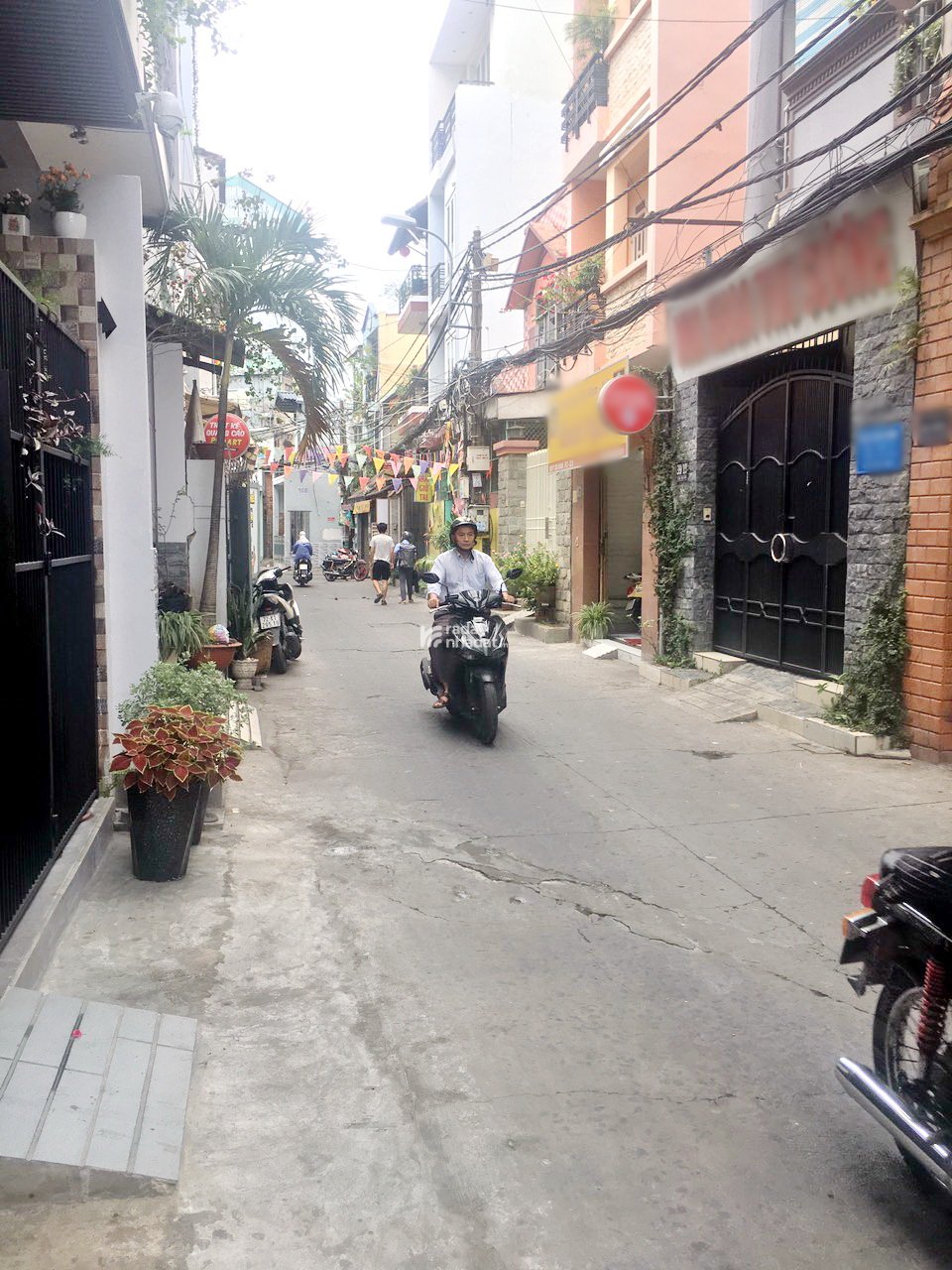 Bán nhà 2 lầu hẻm xe hơi đường Dạ Nam Phường 2 Quận 8