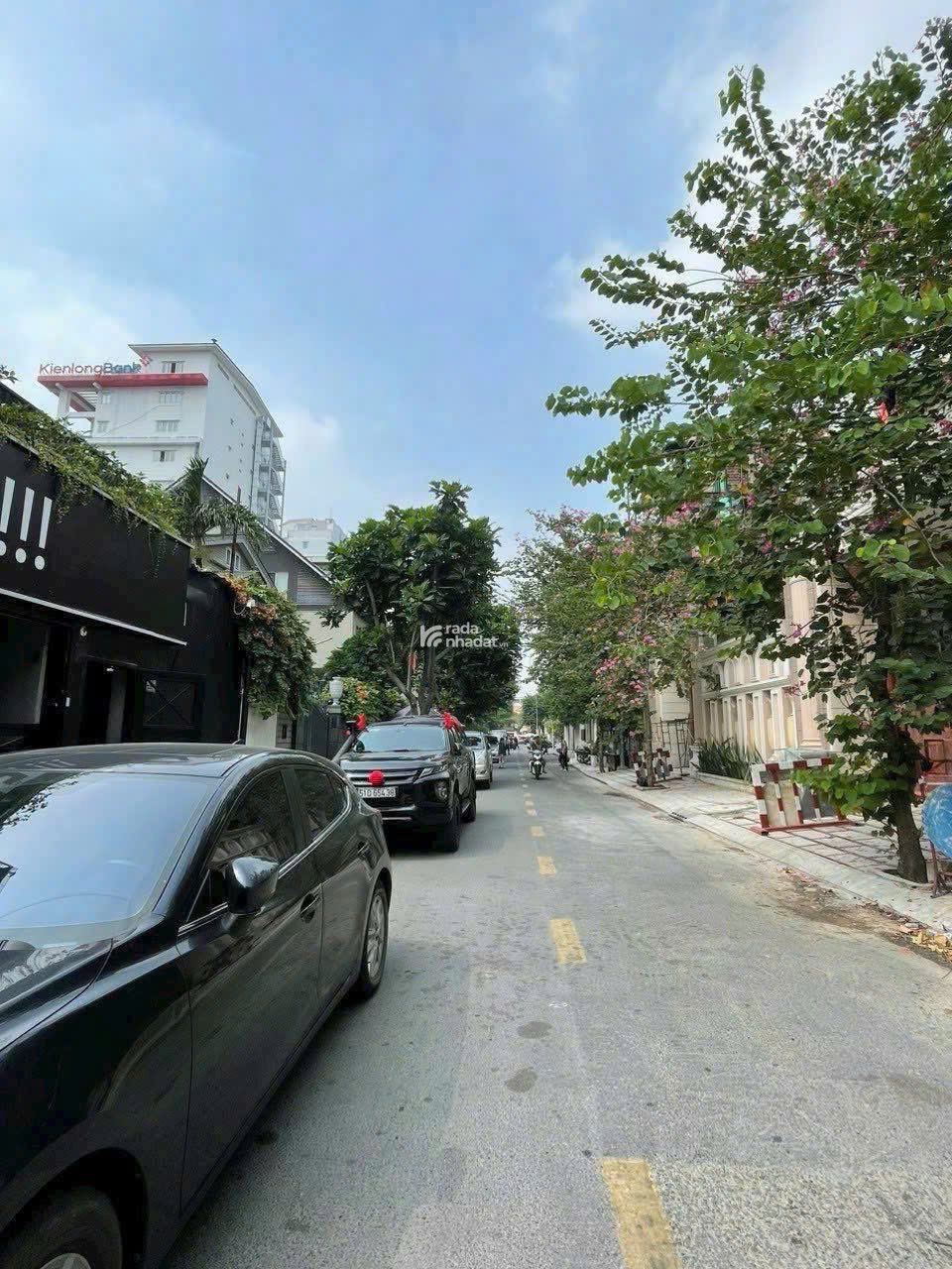  Bán đất trung tâm Quận 3  Lê Ngô Cát, P. Xuân Hòa