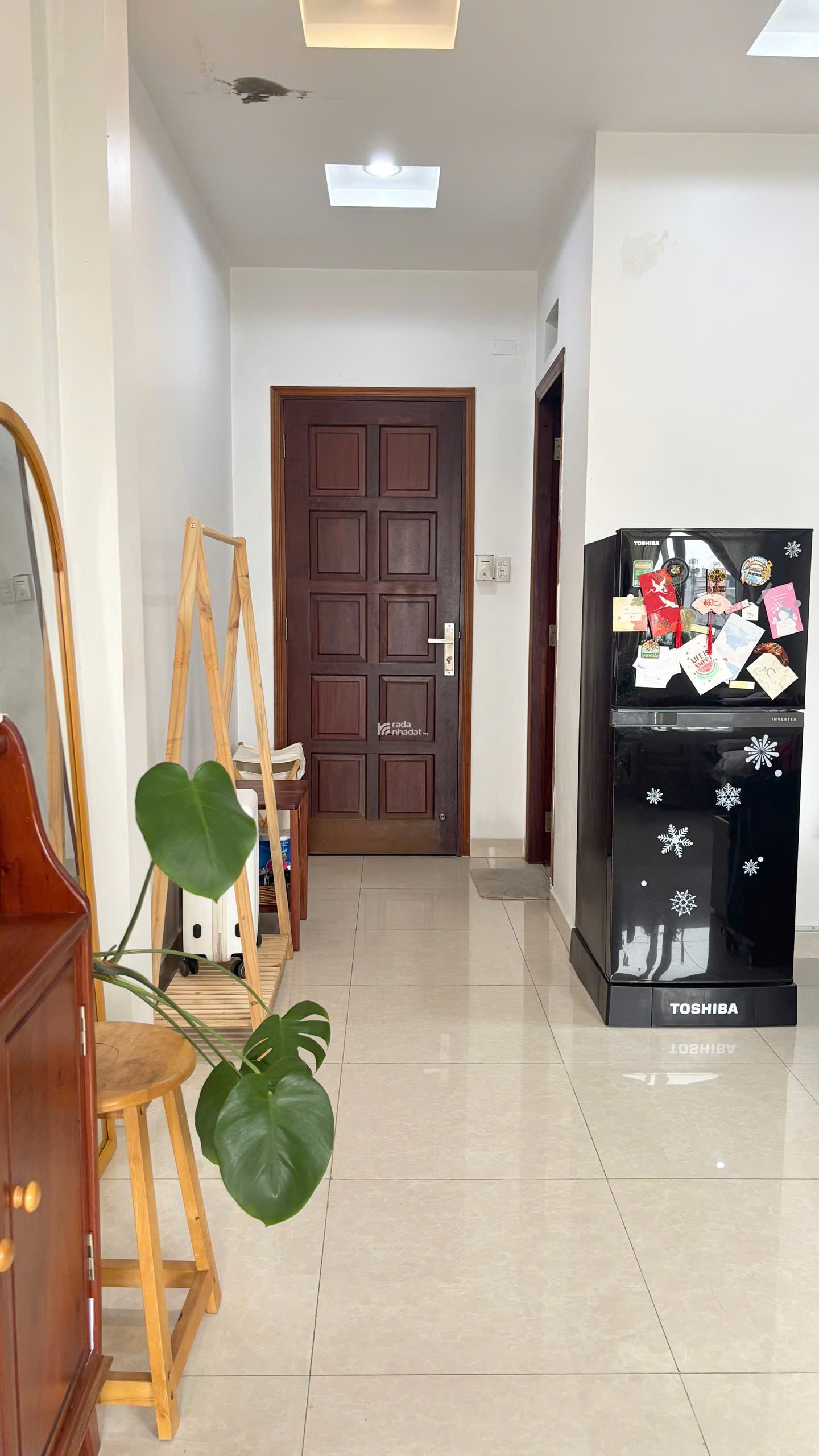 Cho thuê căn hộ quận 1, phường Tân Định, có thang máy, ban công view đẹp