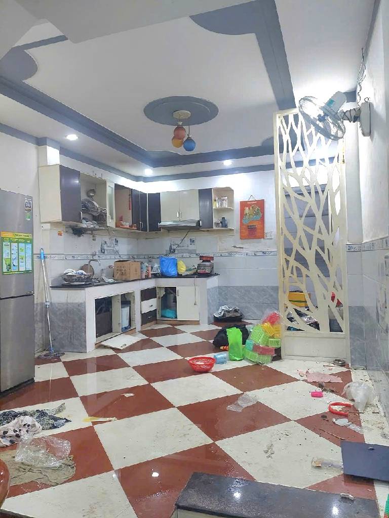 Nhà đẹp 4 tầng 68m2(4x17)-Bùi Tư Toàn-giá 6.6 tỷ