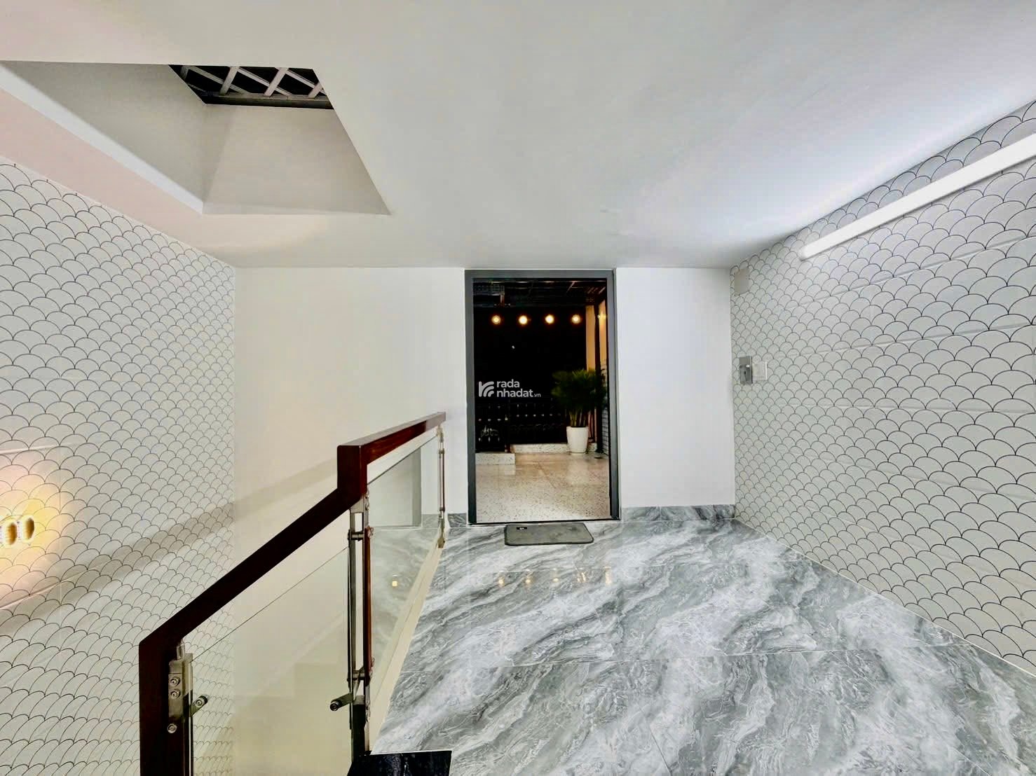 Lâu lâu mới có 1 căn đẹp gửi bán gấp! Hẻm xe hơi 4 lầu 4tỷ 50m2 Quang Trung, Phường 8, Quận Gò Vấp 