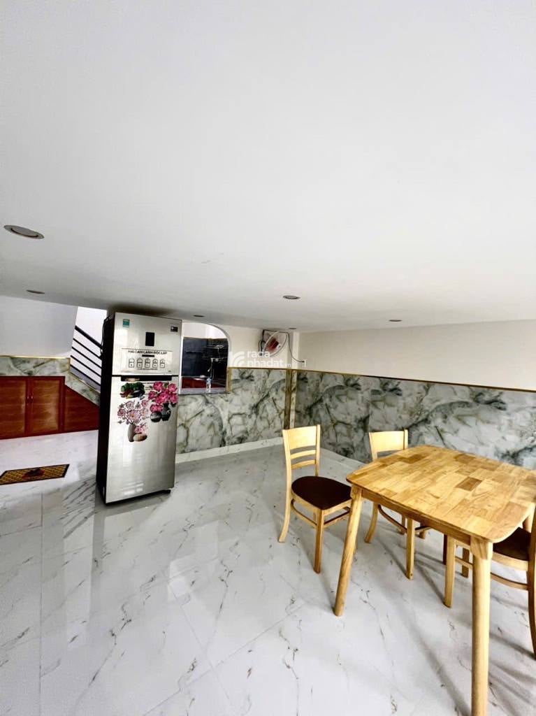 Nhà mới 3 tầng, HXH 8m đường Tây Lân, 3 phòng ngủ 2 Wc Nội thất cao cấp xịn xò - 4.5 tỉ TL 