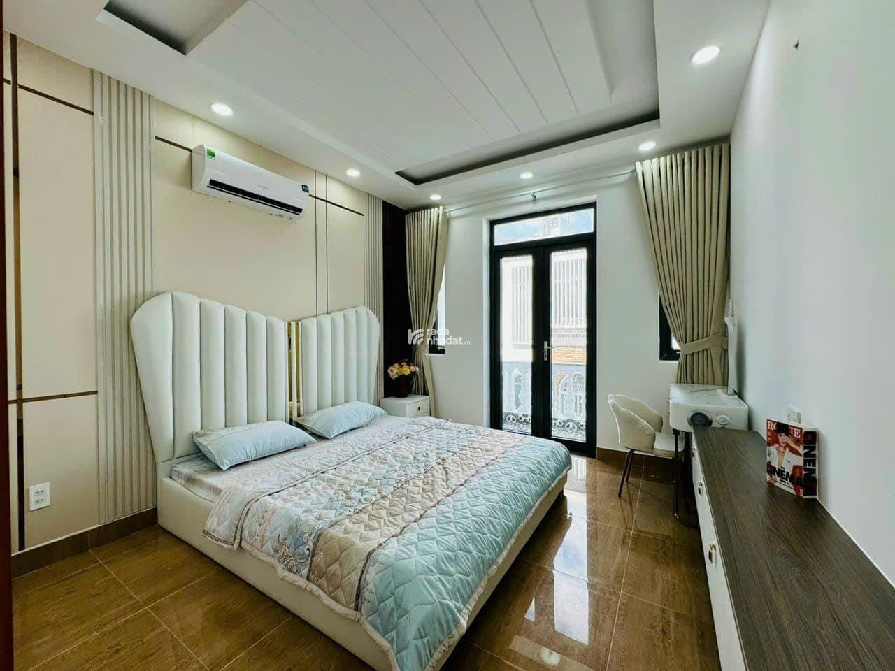 Nhà hiếm Q8 51m2 Dương Bá Trạc phường 1 2tỷ050 sổ sẵn.