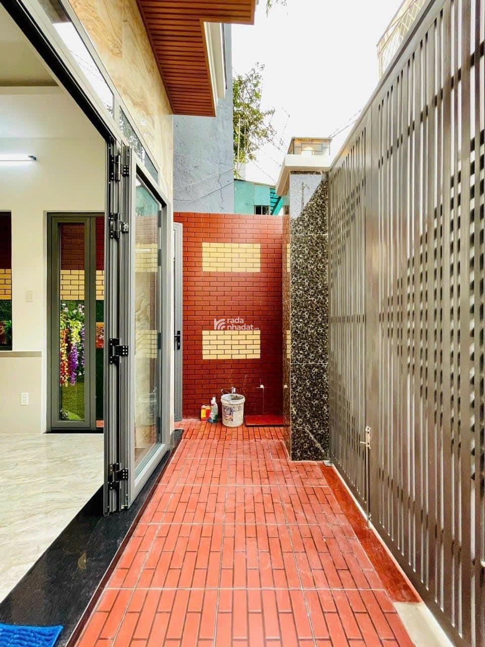 Nhà hiếm Q8 51m2 Dương Bá Trạc phường 1 2tỷ050 sổ sẵn.