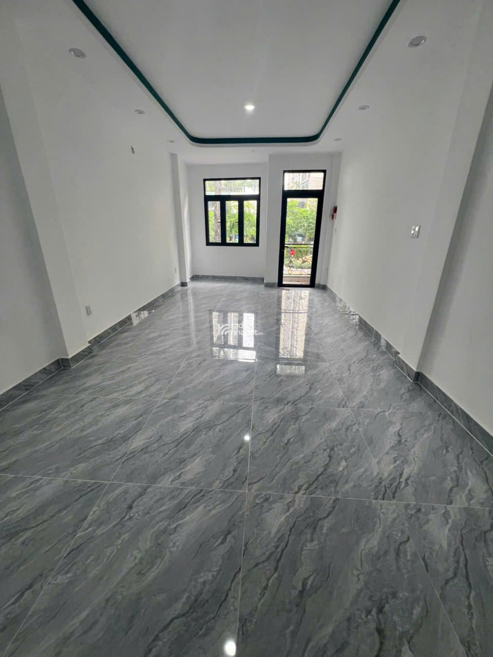 BÁN NHÀ MẶT TIÈN ĐƯỜNG 3 THÁNG 2 QUẬN 10 - 4x12 -6 tầng - 30 TỶ