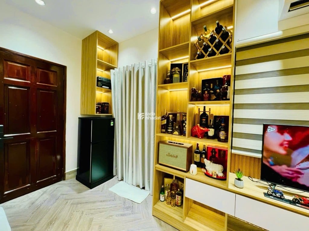 DÒNG TIỀN 36 TRIỆU NHÀ TÂN BÌNH SÁT TRƯỜNG CHINH  DT (11*7) 4 TẦNG 8 TỶ