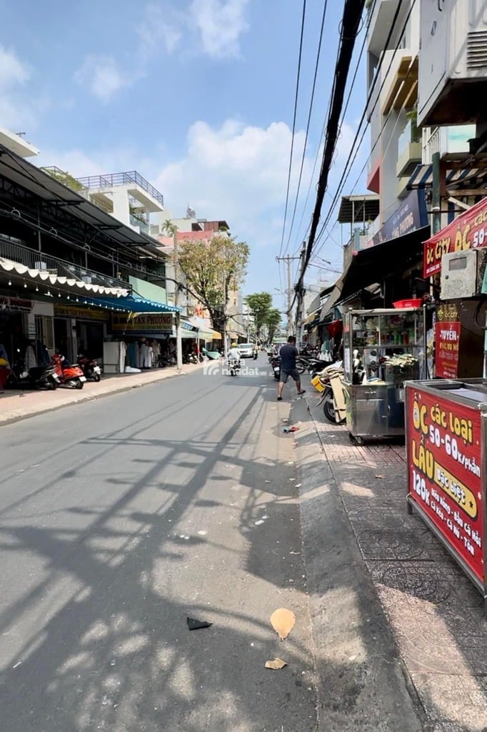 TÂN PHÚ- MẶT TIỀN KINH DOANH ,,ĐƯỜNG PHÚ THỌ HOÀ TRUNG TÂM CHỢ VẢI 