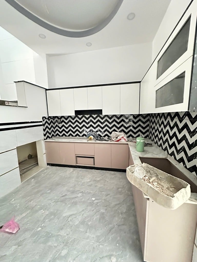 LÊ VĂN QUỚI - NGAY NGÃ TƯ 4 XÃ - 3 TẦNG - 52M2 - GIÁ CHỈ 5 TỶ 970