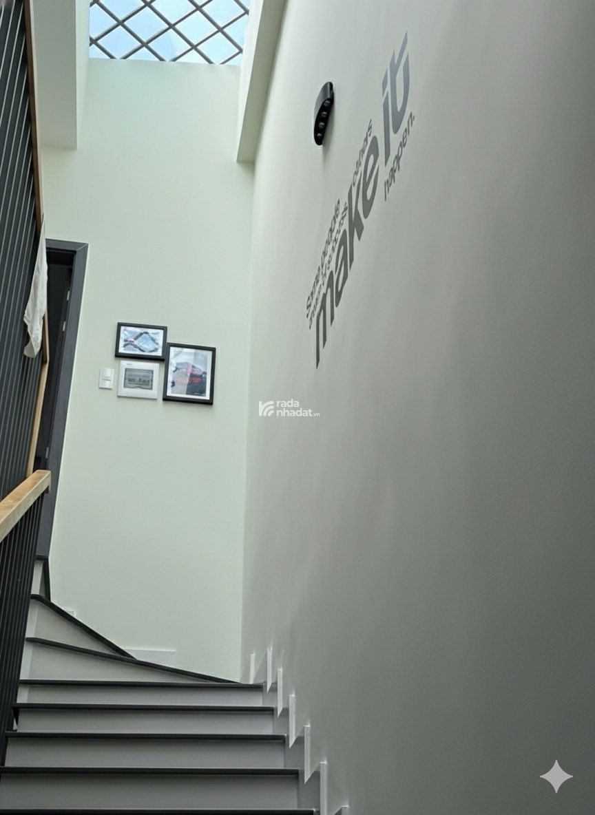 GIÁP AEON TÂN PHÚ - SÁT HẺM TẢI THÔNG - NHÀ MỚI 74M - 3 TẦNG - 4PN - FULL NỘI THẤT CHỈ 5.X