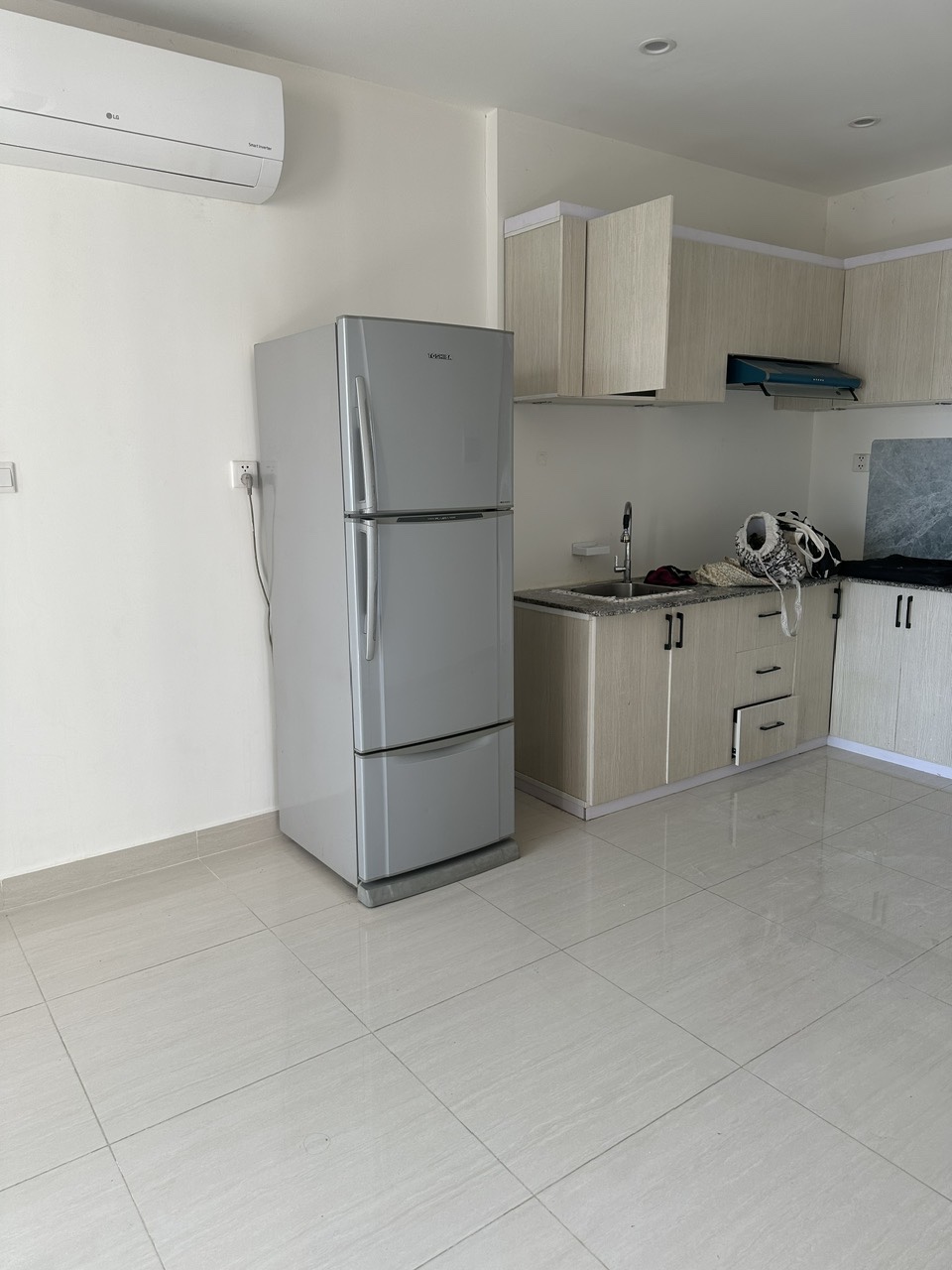 Bán nhanh căn góc 2PN DT 69m2 khu Origami  View Đông Bắc Chỉ 3,35 tỷ