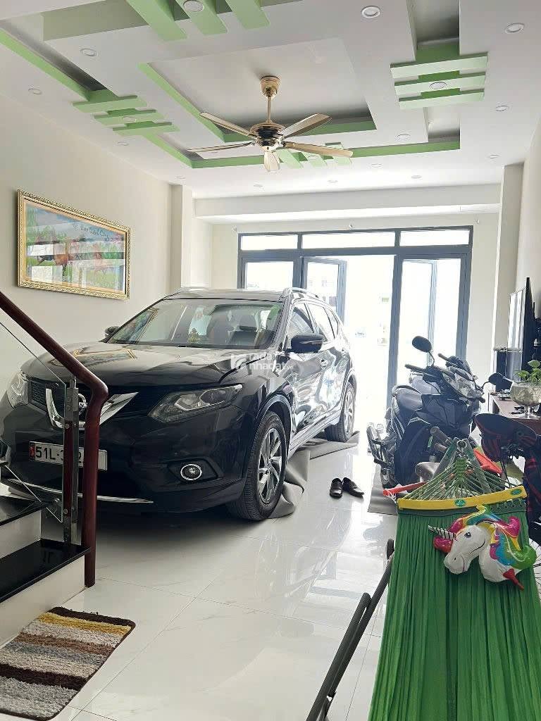 3 TẦNG LUNG LINH Ô TÔ NGỦ NHÀ LONG TRƯỜNG Q9 50M2 NGANG 4.5 CHỈ 4 TỶ 9