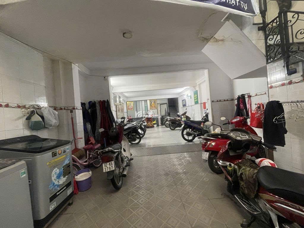 Giảm sâu chỉ còn 12.5 Tỷ CHDV 5 tầng  Phạm Văn Bạch  P15  Tân Bình  5.2x20m  Hẻm 6m thông