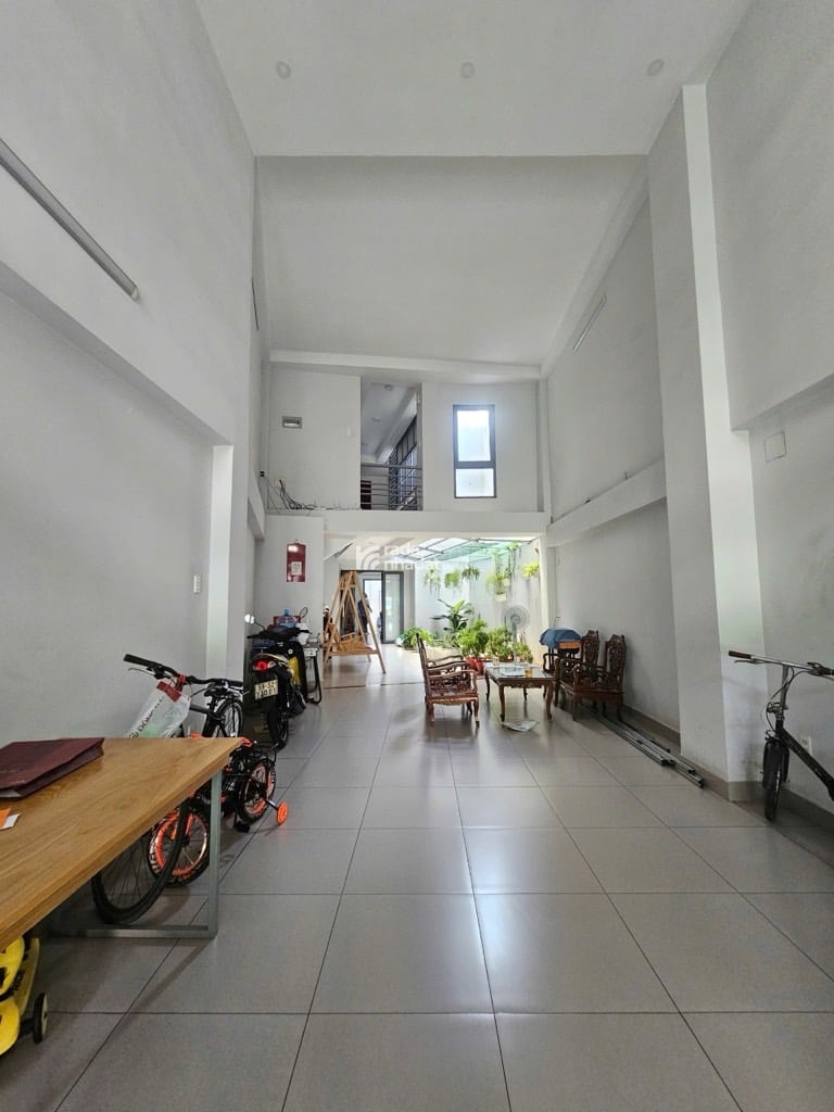 GẦN Q11, MTKD LŨY BÁN BÍCH, TÂN PHÚ, 120M2 KẾT CẤU MỚI. GIẢM 550TR CHỈ 24.9T TL TỐT