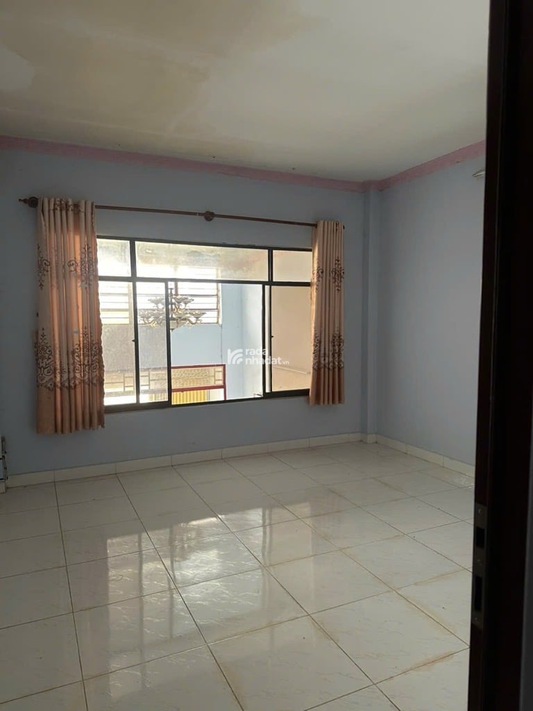 BÁN NHÀ PHƯỜNG 4 QUẬN 8 60M2 4.6 TỶ 3PN NHÀ ĐÚC GẦN CHỢ PHẠM THẾ HIỂN