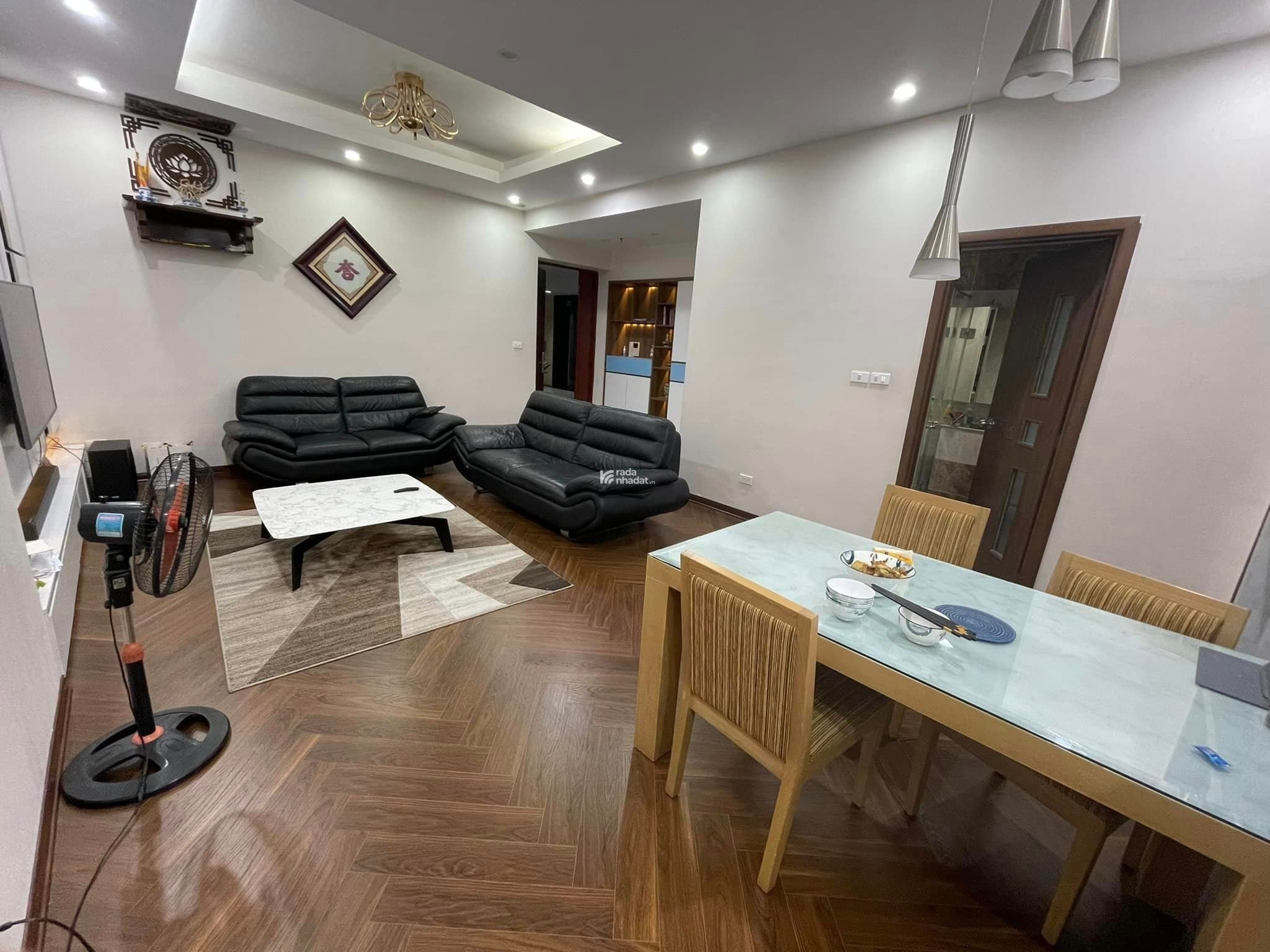 Tôi cần cho thuê căn hộ Tầng 11 Hà Đô Park View. 98m2, 2PN, 2VS full view CV Cầu Giấy