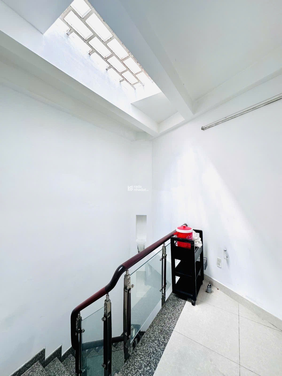 XE HƠI TRÁNH - GẦN EMART - 4 TẦNG BTCT - KHU ĐỒNG BỘ - SHR - 5.95 TỶ