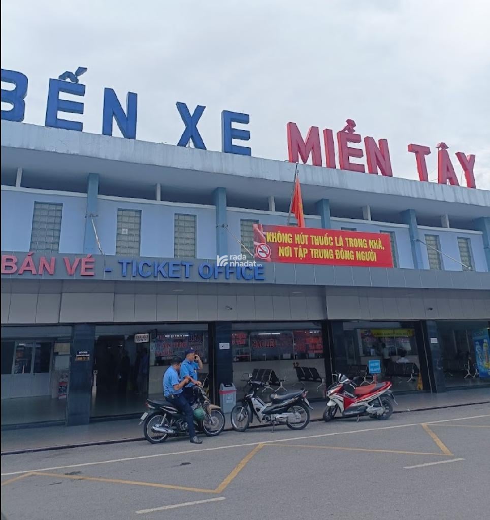 BÁN GẤP ĐẤT TẶNG NHÀ PHỐ KINH DƯƠNG VƯƠNG DIỆN TÍCH KHỦNG 340M2 NGANG 8M NỞ HẬU ĐẸP 12M NHIK  28 TỶ