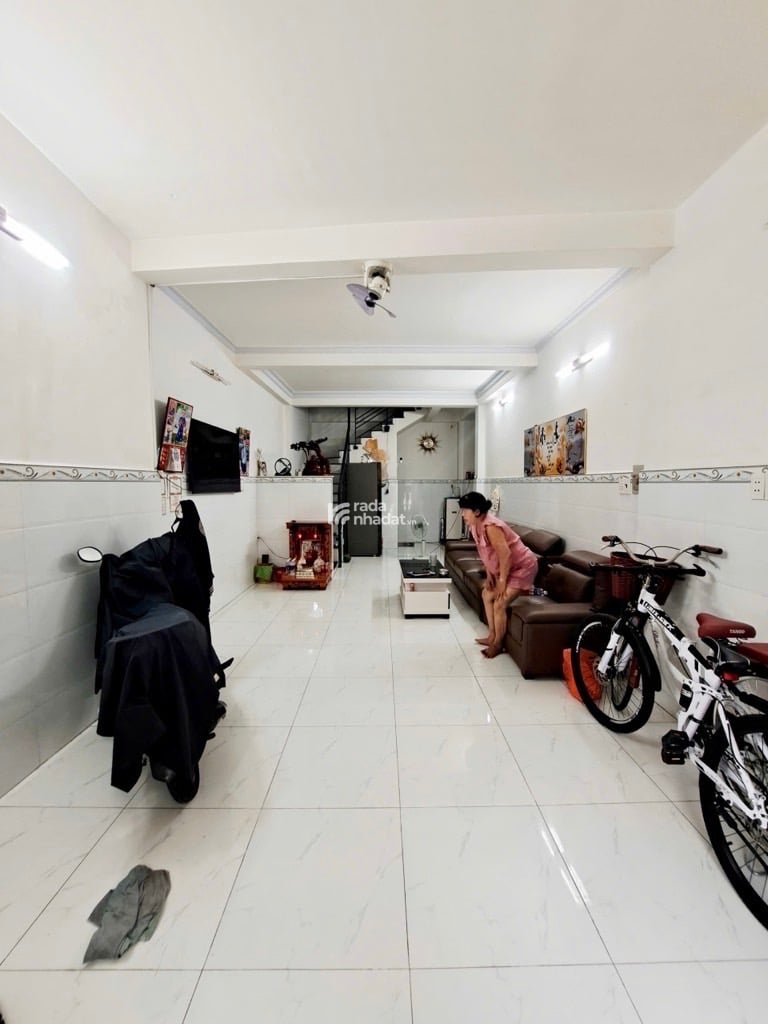 HẺM XE TẢI MÃ LÒ BÌNH TÂN - 48M2, 4 TẦNG ĐÚC BÊ TÔNG CỐT THÉP