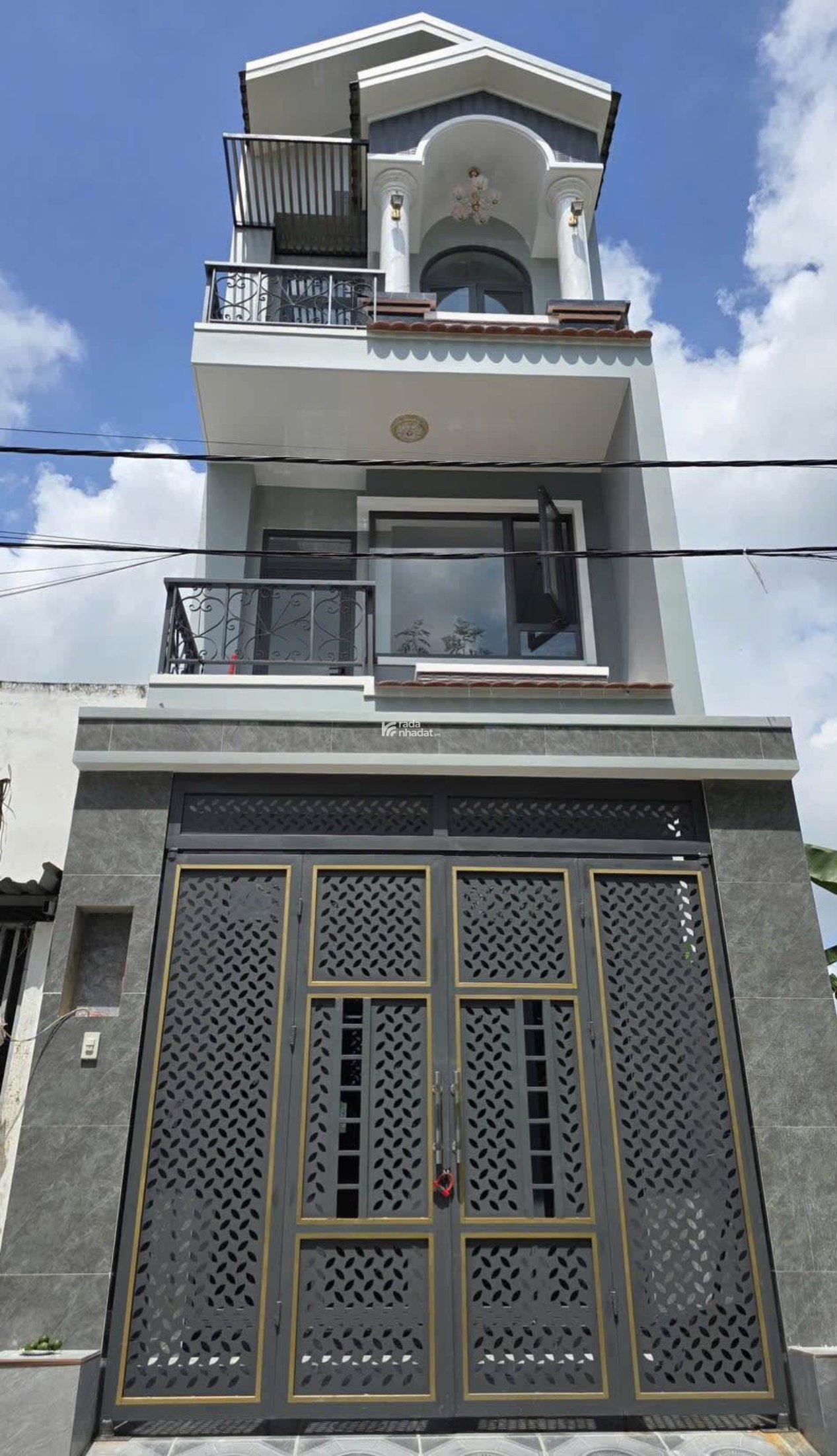 CHỦ CẦN TIỀN ! Chính chủ bán gấp nhà Trần Bình Trọng, Phường 3, Quận 5 giá chỉ 4 tỷ duy nhất. 
