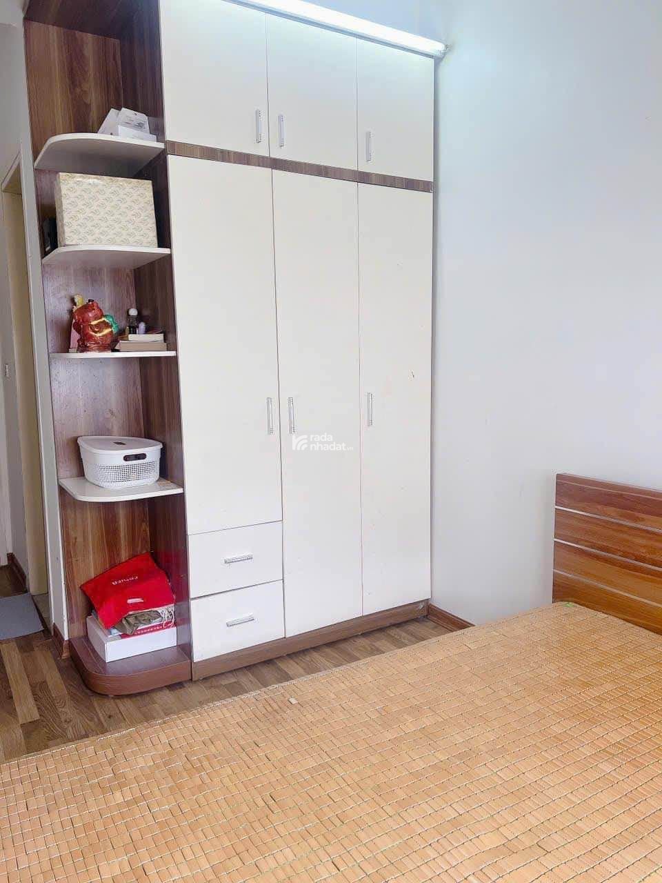 Bán CH dự án Eurowindow 27 Trần Duy Hưng. DT 100m2, 3N2VS, full nội thất. Giá 6,9 tỷ. LH 0866 839 ***