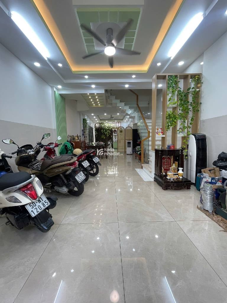 BÁN NHÀ MẶT TIỀN KHU VIP TÊN LỬA 95M2 13.X TỶ 5X19M LỀ 3M 3 TẦNG 