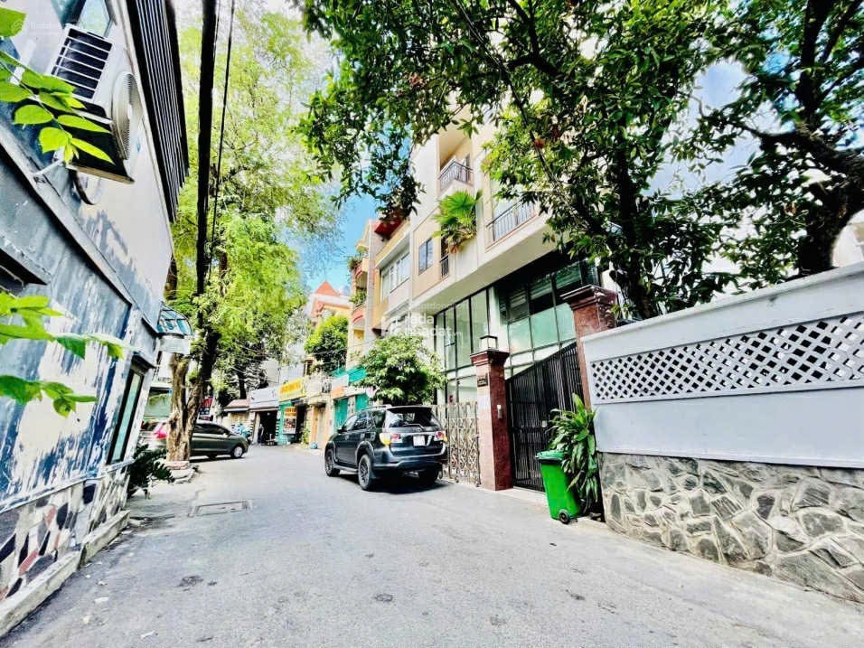 24/7: HOT 11 TỶ 5 NHÀ NGUYỄN CẢNH DỊ, P4, TÂN BÌNH Cách nhà ga T1, T2 và T3 hơn 1km