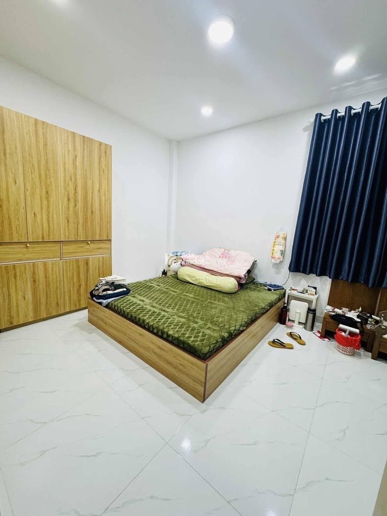 BÁN NHÀ MẶT TIỀN - TẶNG NỘI THẤT - 60m2 (NGANG 4m) - 3 TẦNG, 6PN - PHÚ ĐỊNH QUẬN 8 - NHỈNH 8 TỶ