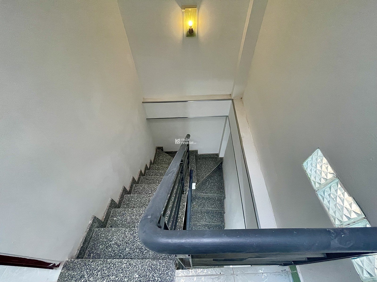 Bán nhà Lê Bình, Hoàng Văn Thụ, Tân Bình, 25m2, 4 tầng, 5.5 tỷ.