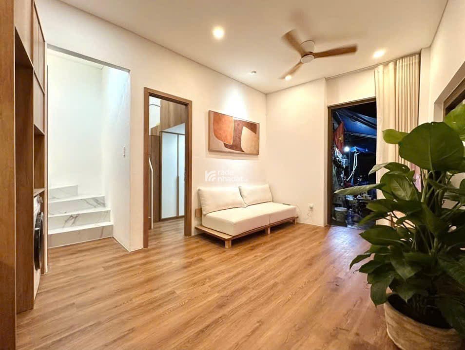 Giảm thêm 200 triệu - Bùi Đình Tuý  - Hẻm xe hơi đậu cửa - 30m2  - 2 tầng -4tỏi