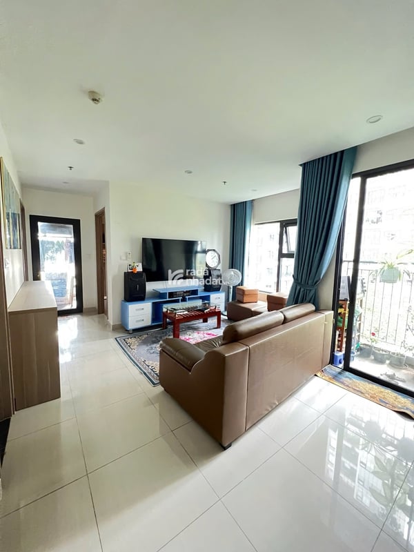 Bán căn 2 Phòng Ngủ  Vinhomes Grand Park full nội thất có sổ hồng giá 2,75 tỷ