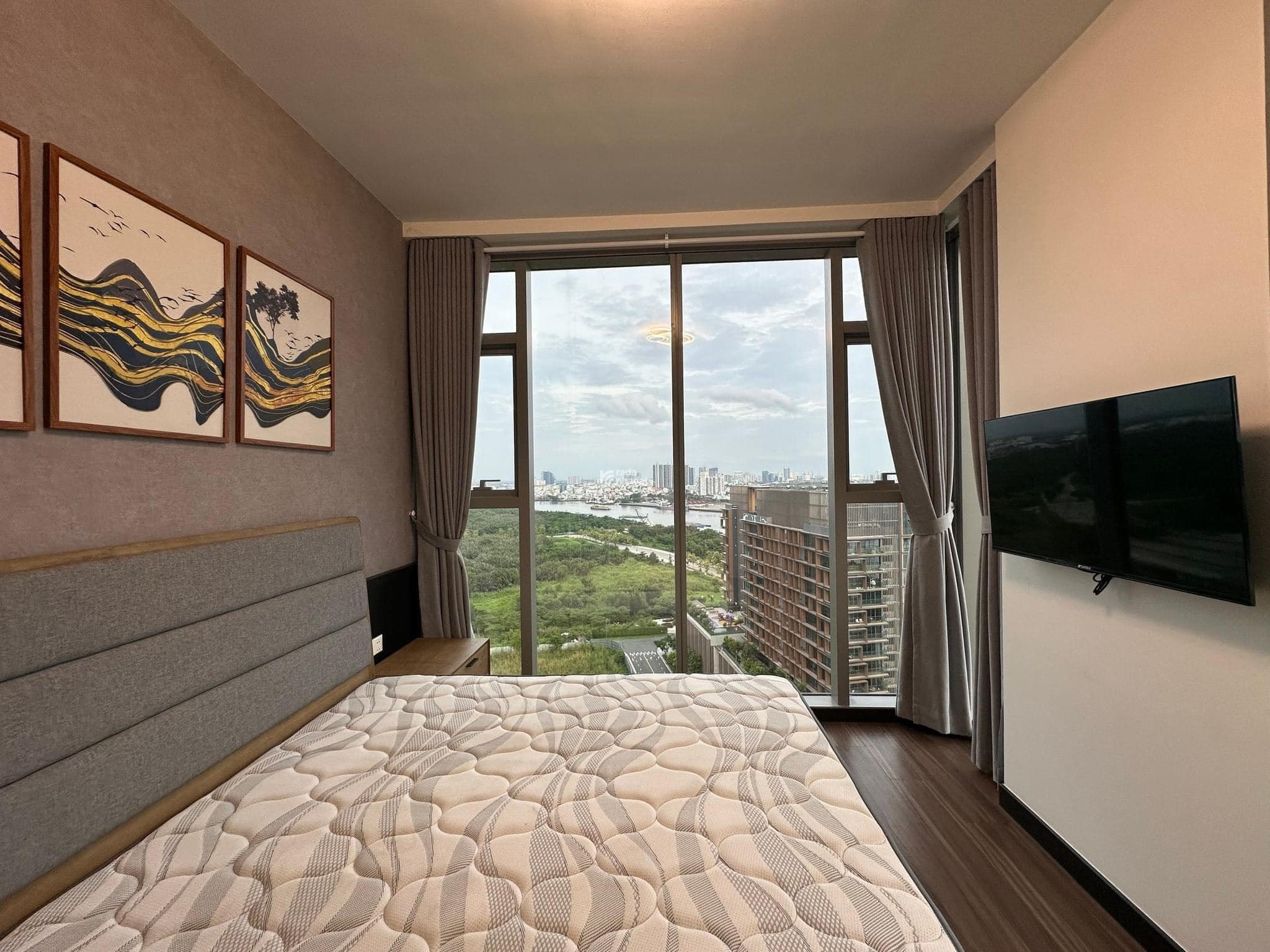 Thật 100%! Cần cho thuê gấp CH 2PN Empire City DT 100m2, full nội thất, view sông LH - 0903 147 ***