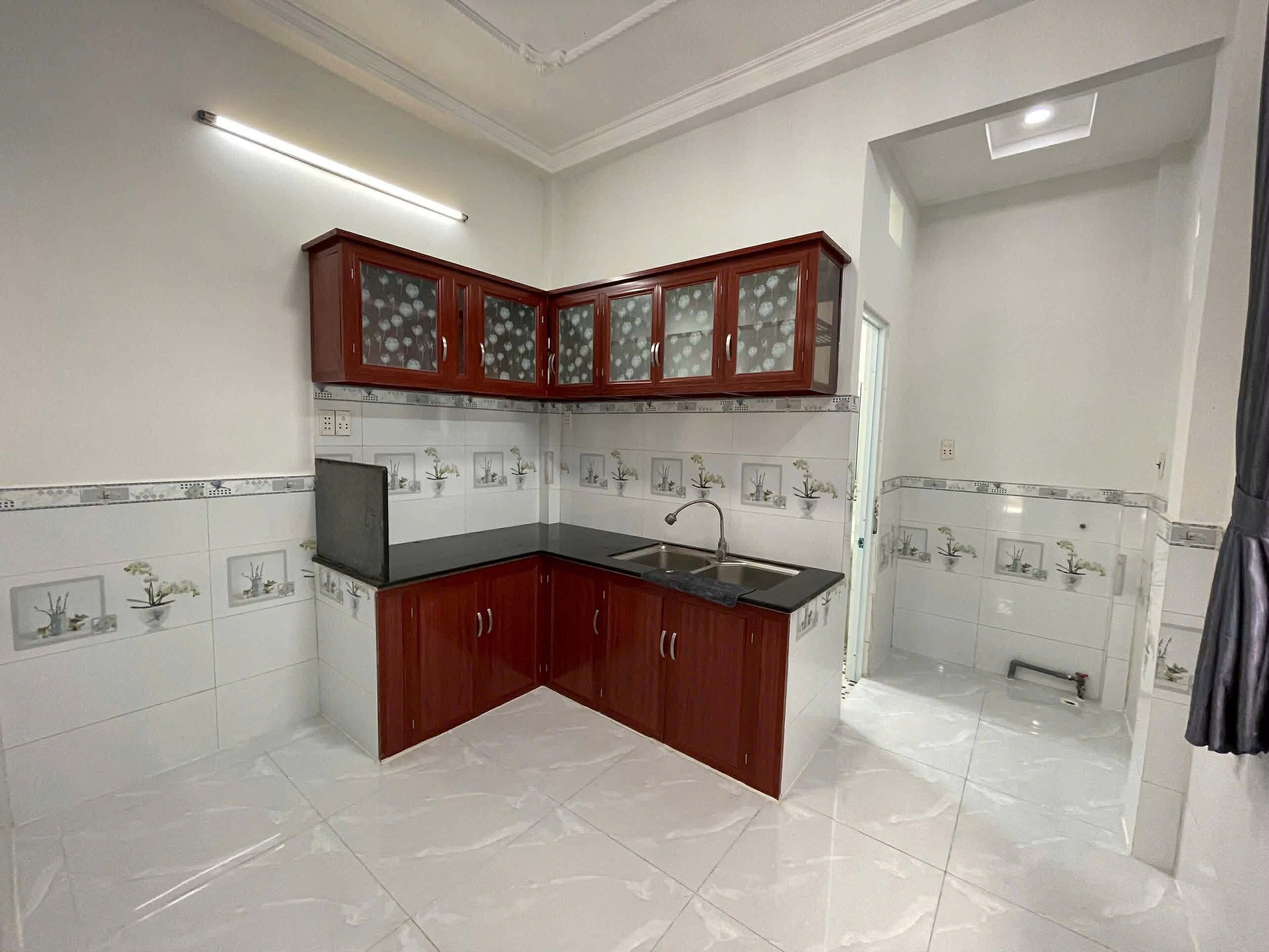 BÁN NHÀ GÓC 2 MẶT TIỀN, VI BẰNG 3.5 X 12, ĐƯỜNG HIỆP THÀNH 26, XE TẢI THÔNG, KINH DOANH