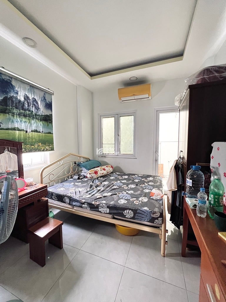 BÁN NHÀ LÔ GÓC PHƯỜNG 3 TÂN BÌNH 65M2 4 TẦNG KINH DOANH TỐT CHỈ 12.5 TỶ HẺM 8M THÔNG XE HƠI TRÁNH