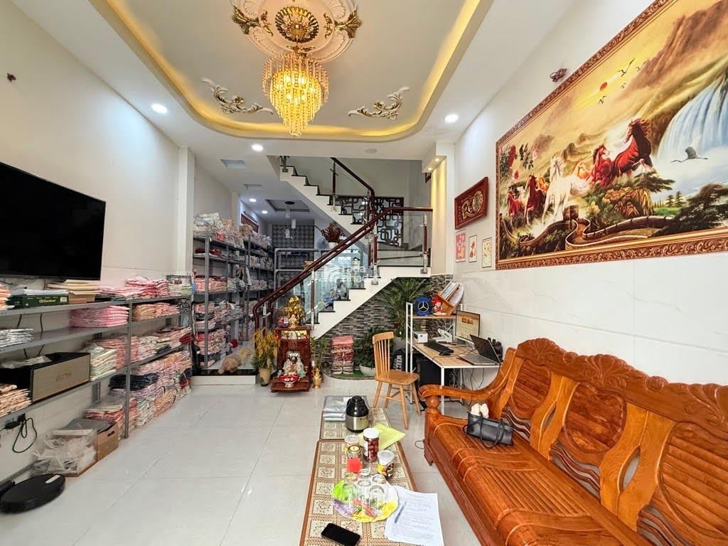 Bán nhà Gò Vấp, hẻm xe hơi Thống Nhất, gần Phan Văn Trị , 5 x 22,  4 tầng , 10. 6 tỷ TL