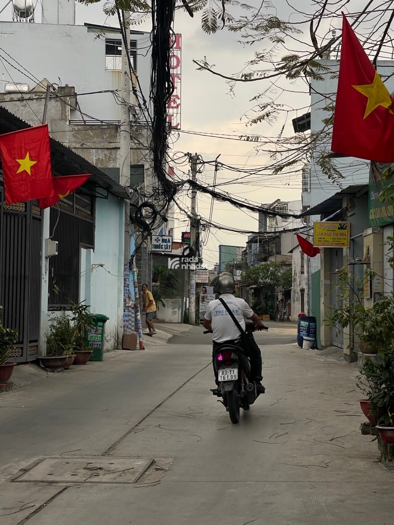 BÁN NHÀ LIÊN KHU 45 100M2 5.3 TỶ HẺM XE HƠI THU 11TR BÌNH TÂN  