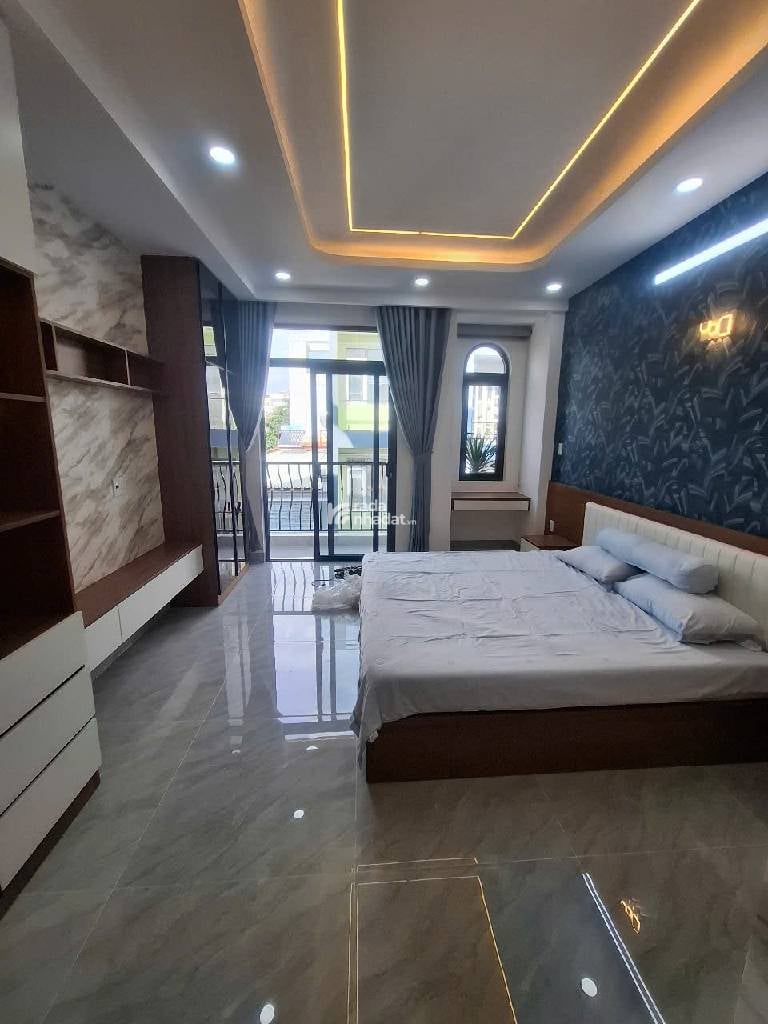 BÁN NHÀ 5 TẦNG MÃ LÒ 100M2 9.9 TỶ FULL NỘI THẤT THANG MÁY HXH KẾ KHU TÊN LỬA 
