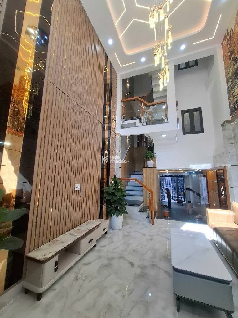 BÁN NHÀ 5 TẦNG MÃ LÒ 100M2 9.9 TỶ FULL NỘI THẤT THANG MÁY HXH KẾ KHU TÊN LỬA 
