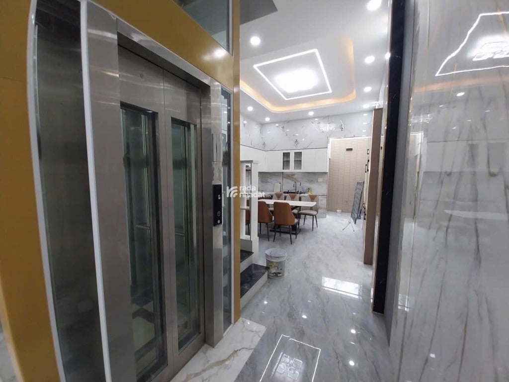 BÁN NHÀ LÊ VĂN KHƯƠNG HIỆP THÀNH QUẬN 12 - DIỆN TÍCH 61.3m - 1 TRỆT 3 LẦU CÓ THANG MÁY - HXH - 7.5T