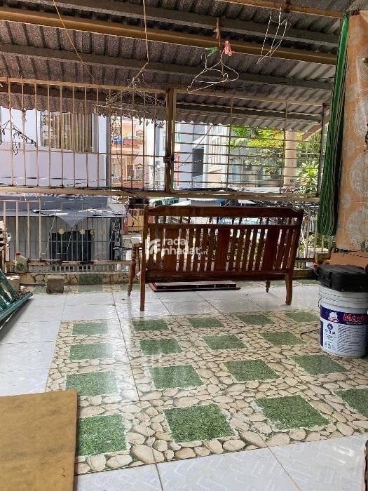 NHÀ HẺM XE TẢI THÔNG - SỔ VUÔNG ĐẸP NHƯ HOA HẬU -