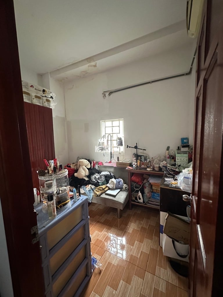 BÁN NHÀ BÌNH HƯNG HÒA B 33M2 2.4 TỶ 3 TẦNG HẺM XE HƠI 3PN BÌNH TÂN  