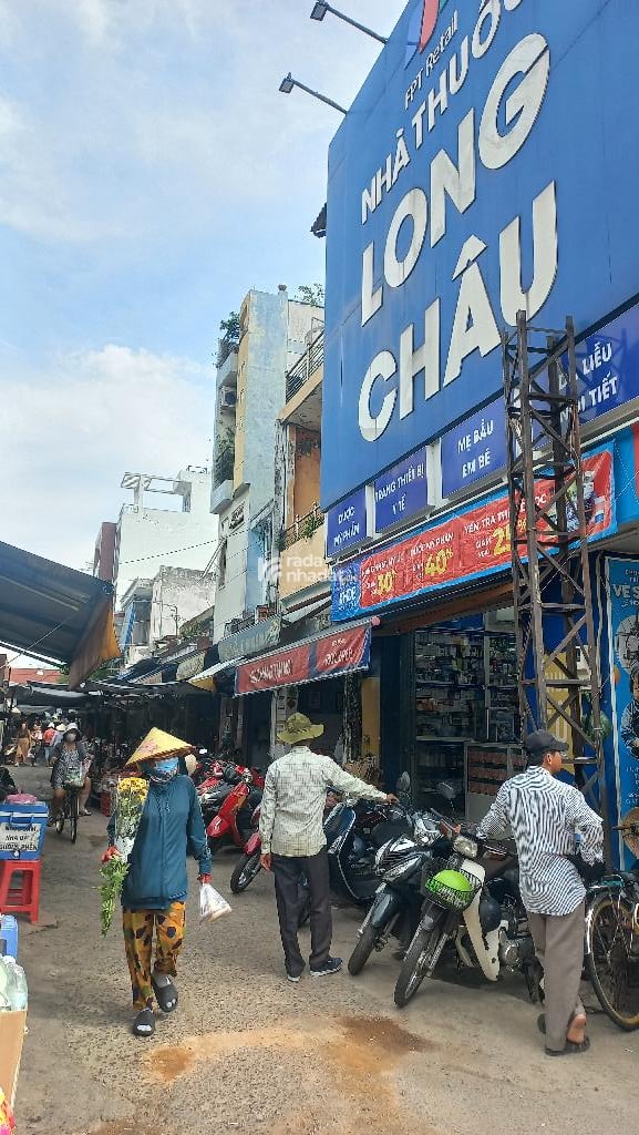 BÁN NHÀ NGUYỄN SƠN 144M2 6X24M HẺM XE TẢI 15.X TỶ GIỮA CHỢ KINH DOANH TÂN PHÚ 