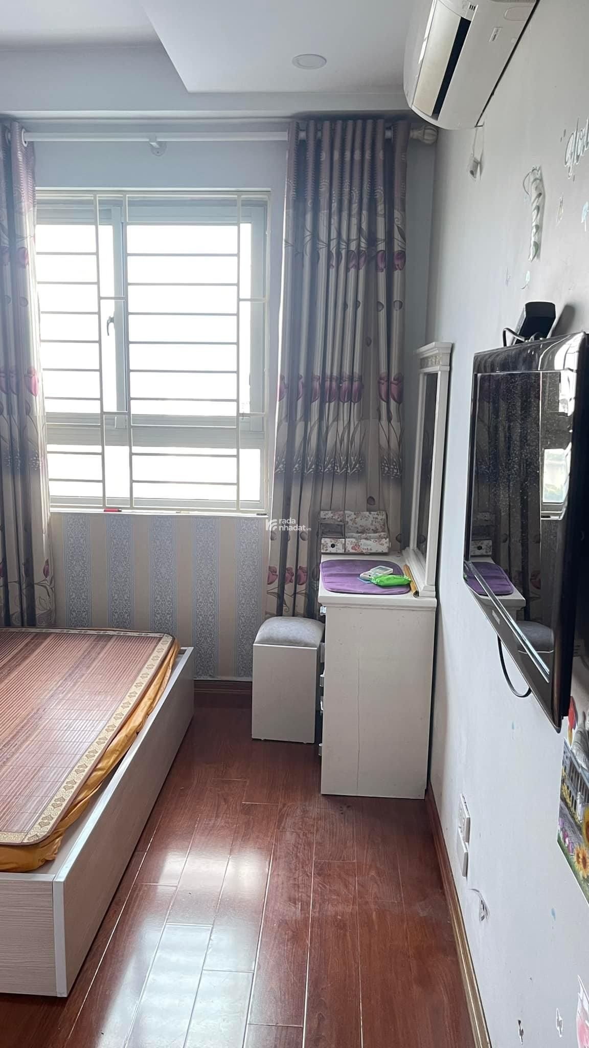Căn hộ 4 phòng ngủ Royal City, Thanh Xuân, Hà Nội, giá 15tỷ, dt 170 m2, nội thất mới tinh