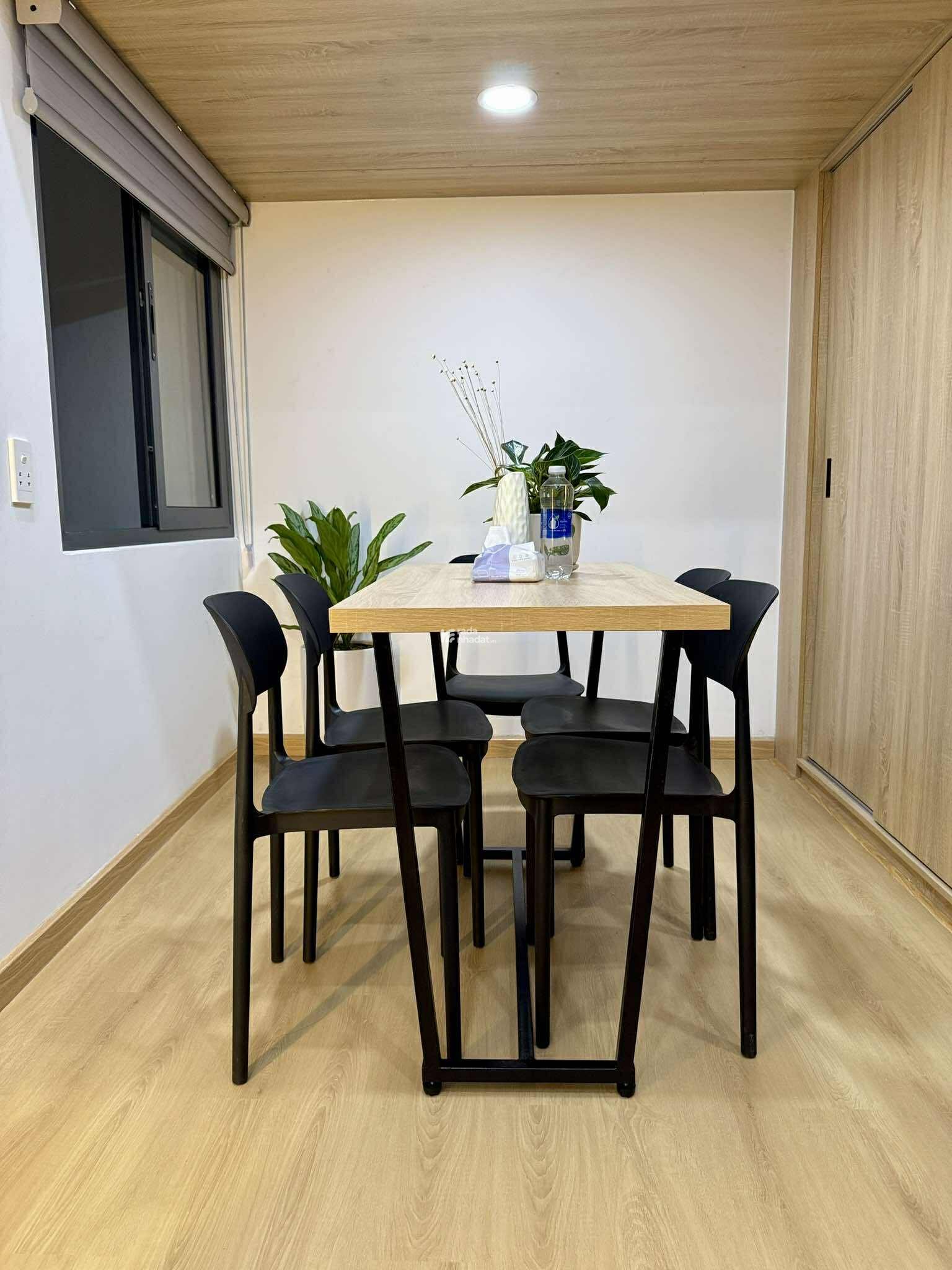 TOÀ CHDV 2MT 89m2 (5.716.8) 15 PHÒNG - DOANH THU 90TR/THÁNG - 18.8 TỶ