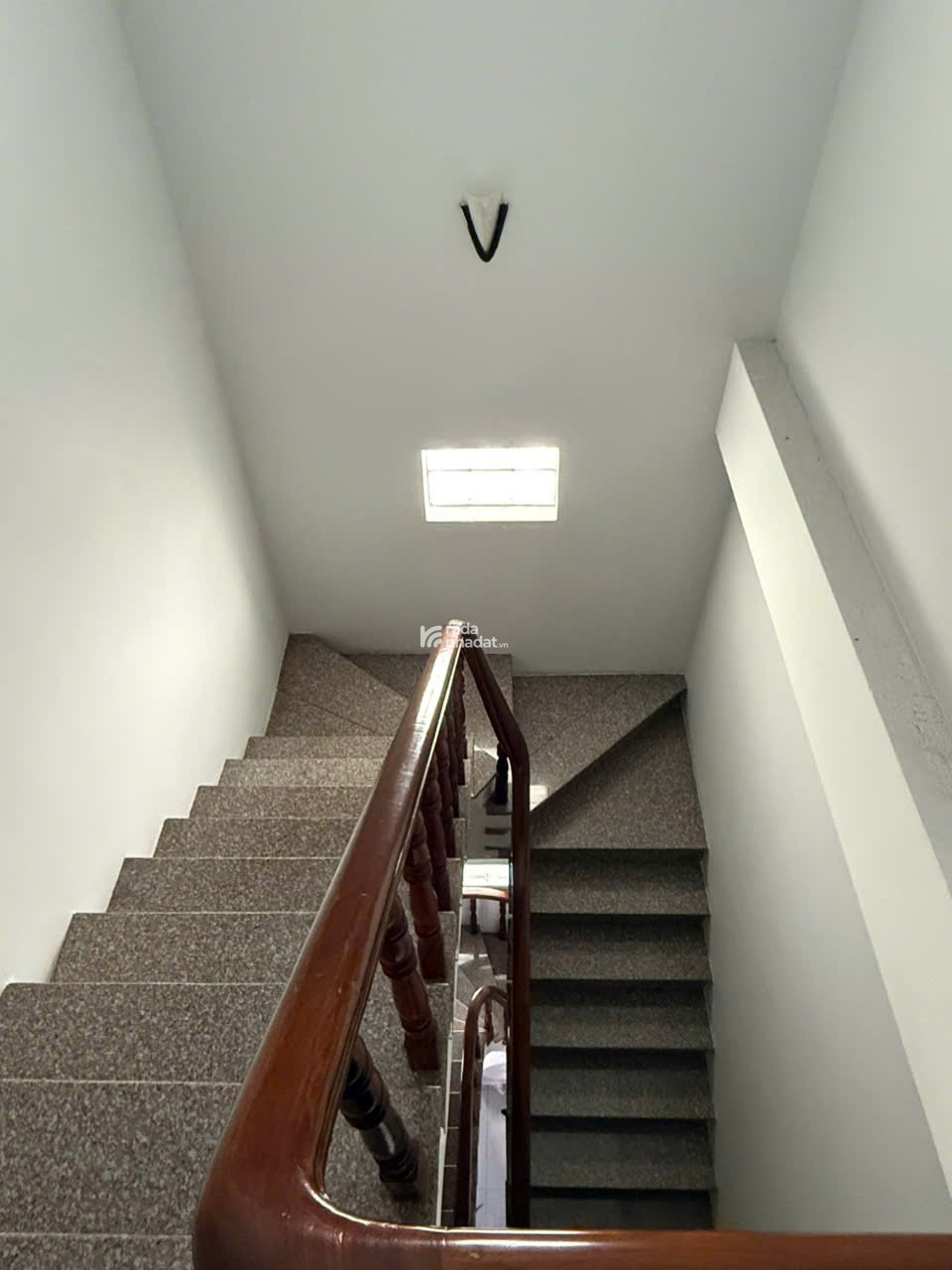 BÁN NHÀ 4 LẦU, ĐƯỜNG THẠCH LAM, TÂN PHÚ, DT 4 X 11M, GỒM 4PN 5WC, GIÁ 5,85 TỶ