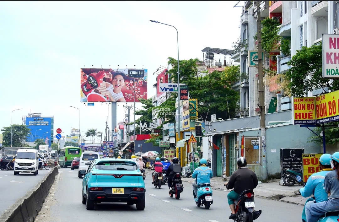 NHÀ NỞ HẬU 5 TẦNG MẶT TIỀN ĐƯỜNG NGUYỄN OANH - HÀ HUY GIÁP - 8 PHÒNG - 8WC _QUẬN 12