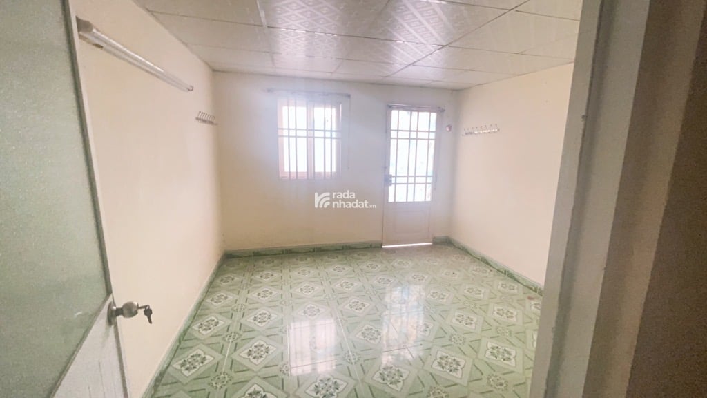 BÁN NHÀ ĐƯỜNG ĐÔNG HỒ, SÁT CHỢ PHẠM THẾ HIỂN, QUẬN 8, 25M2