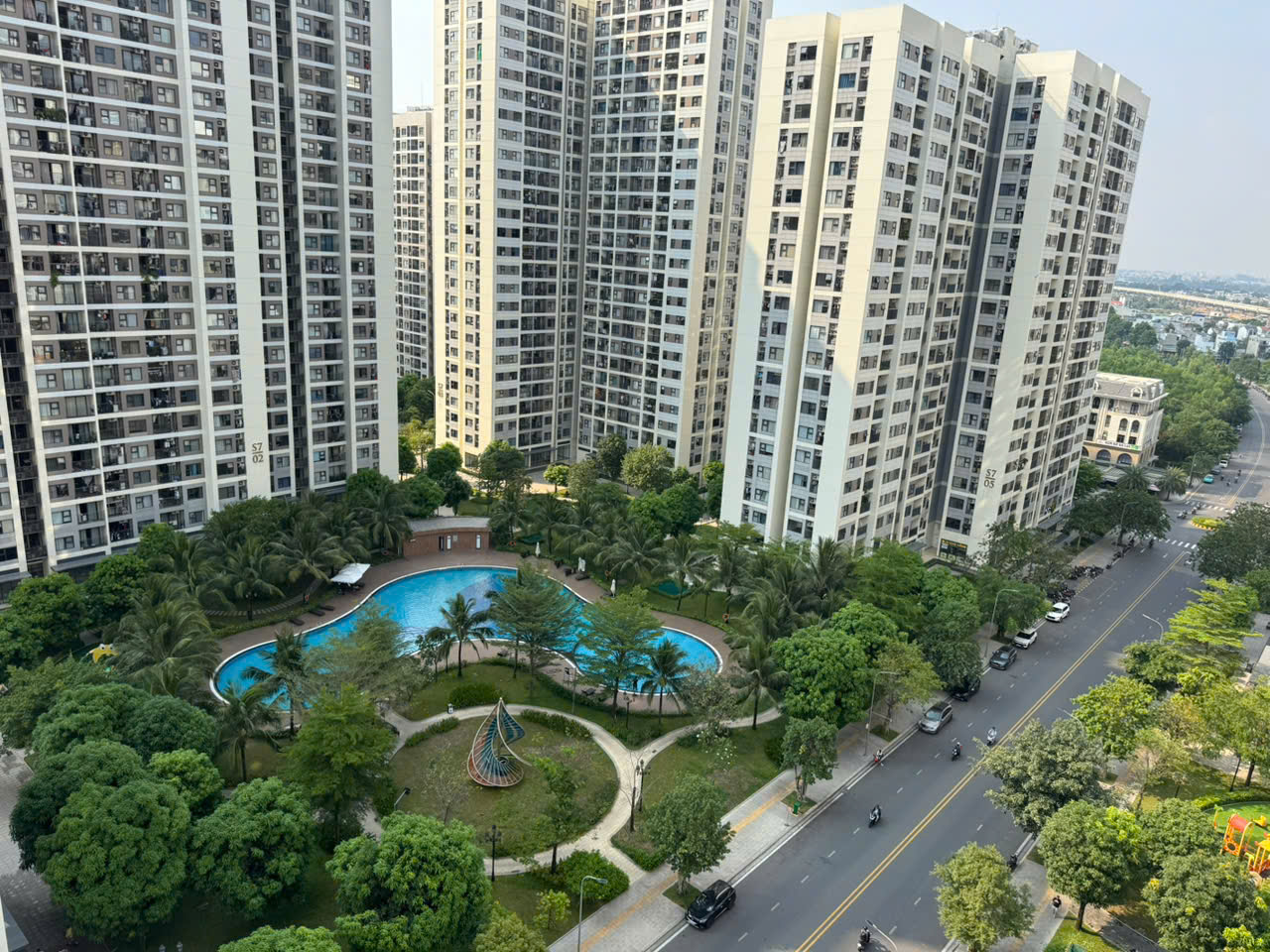 Cần bán nhanh căn góc 2pn Origami - Vinhomes Grand Park quận 9.